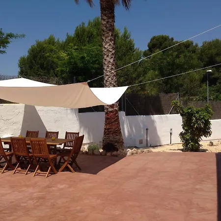 Bright Casa Els Cards Close To Sitges With Air Conditioning * Puigmolto